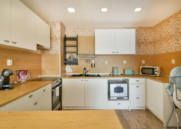 Viewpoint-2br Free Parking 아파트